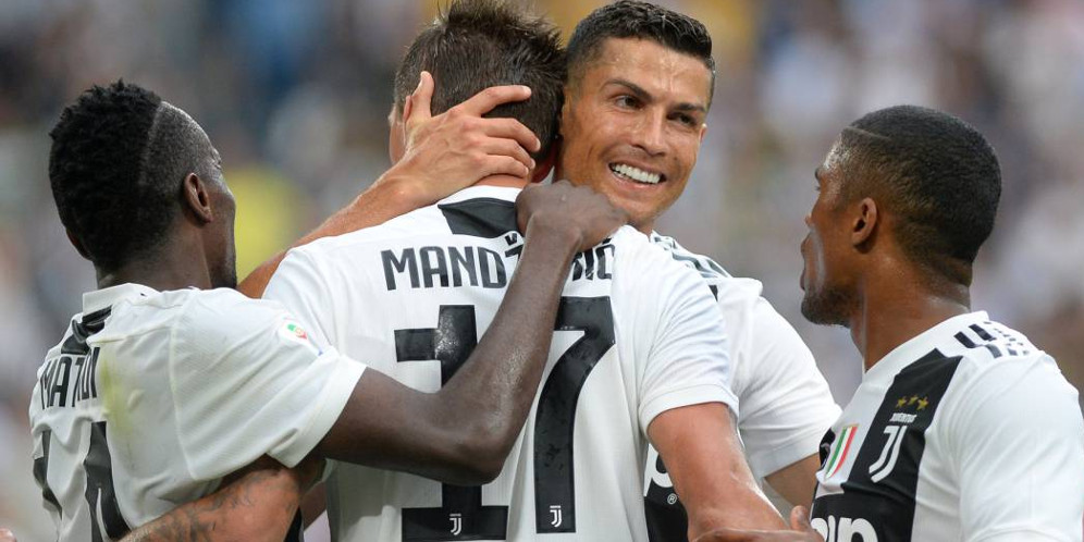 Juventus Memang Crazy Rich Italian! thumbnail